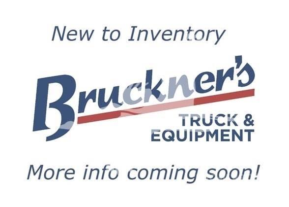 Mack MD7 Cysterna