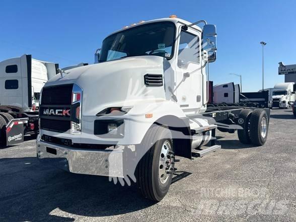 Mack MD7 Pojazdy pod zabudowę