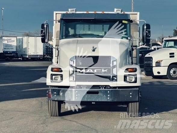 Mack MD7 Maszyny budowlane - Inne