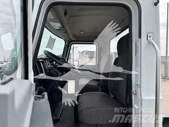 Mack MD7 Pojazdy pod zabudowę