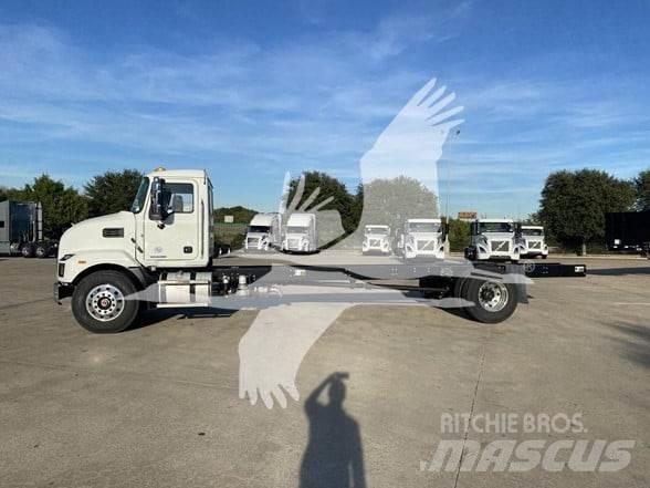Mack MD7 Pojazdy pod zabudowę