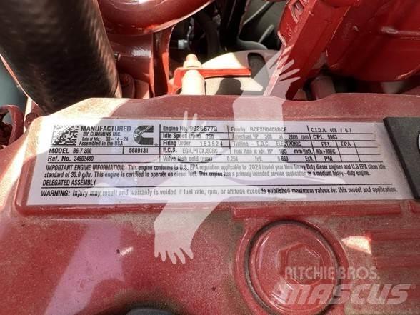 Mack MD7 Maszyny budowlane - Inne