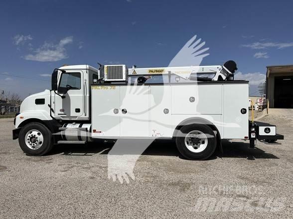 Mack MD7 Maszyny budowlane - Inne