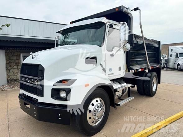 Mack MD7 Wywrotki