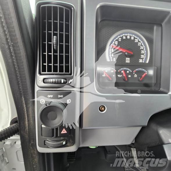 Mack MD7 Cysterna