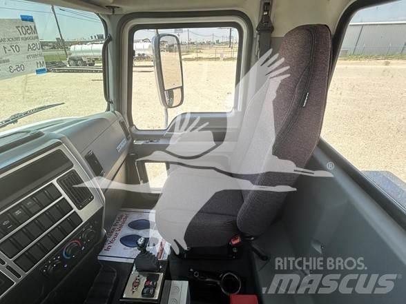 Mack MD7 Wywrotki