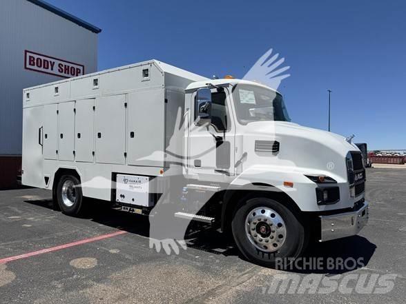 Mack MD7 Maszyny budowlane - Inne
