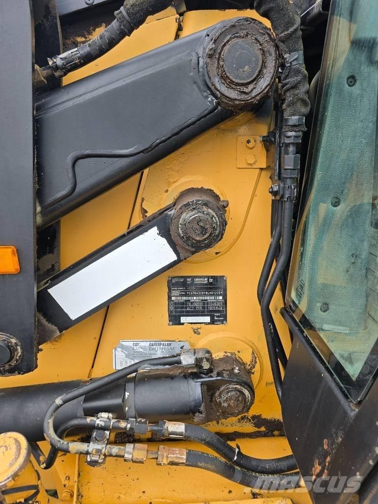 CAT 432 D Premier Koparko-ładowarki