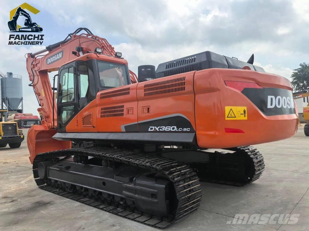Doosan 360 Koparki gąsienicowe
