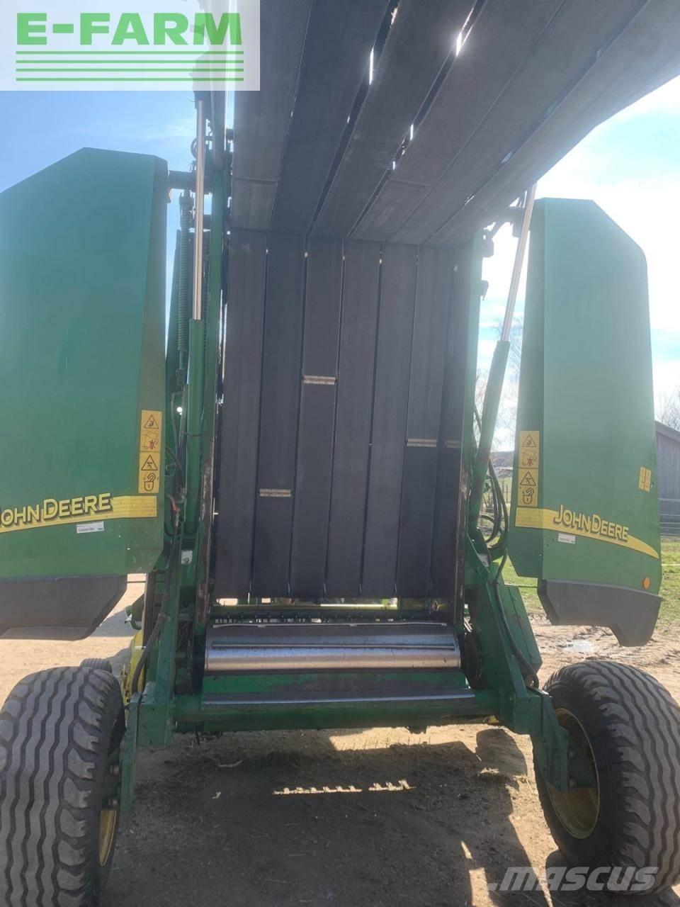 John Deere 592C Prasy kostkujące