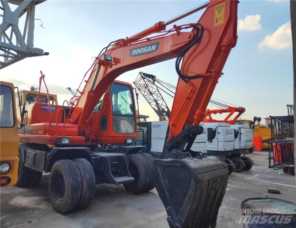 Doosan DH150W Koparki kołowe