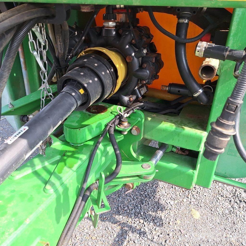 John Deere 732 Opryskiwacze zaczepiane