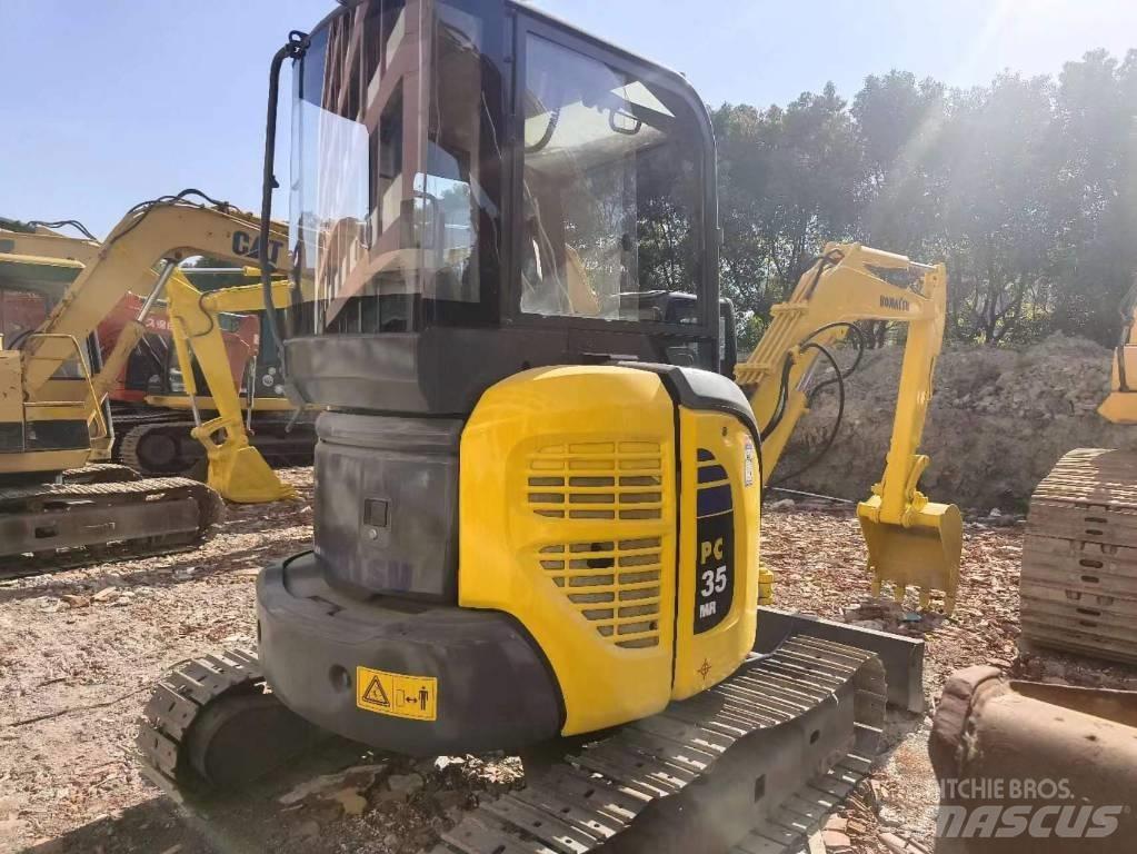 Komatsu PC 35 Minikoparki