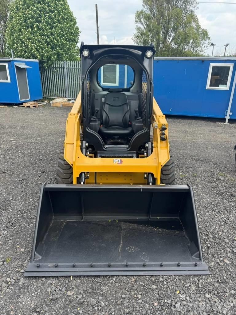 CAT 226D3 Ładowarki burtowe