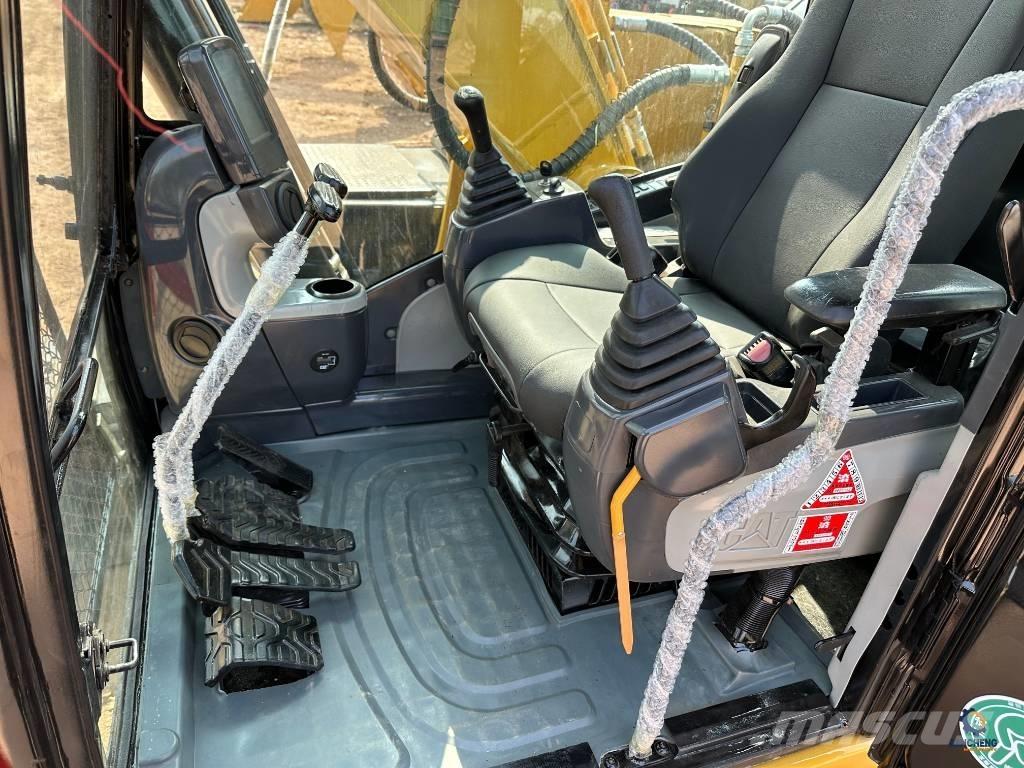 CAT 320 D Koparki gąsienicowe