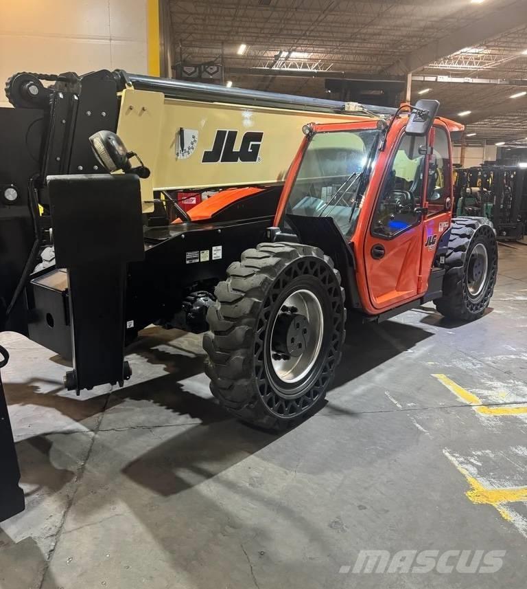 JLG 1255 Ładowarki teleskopowe