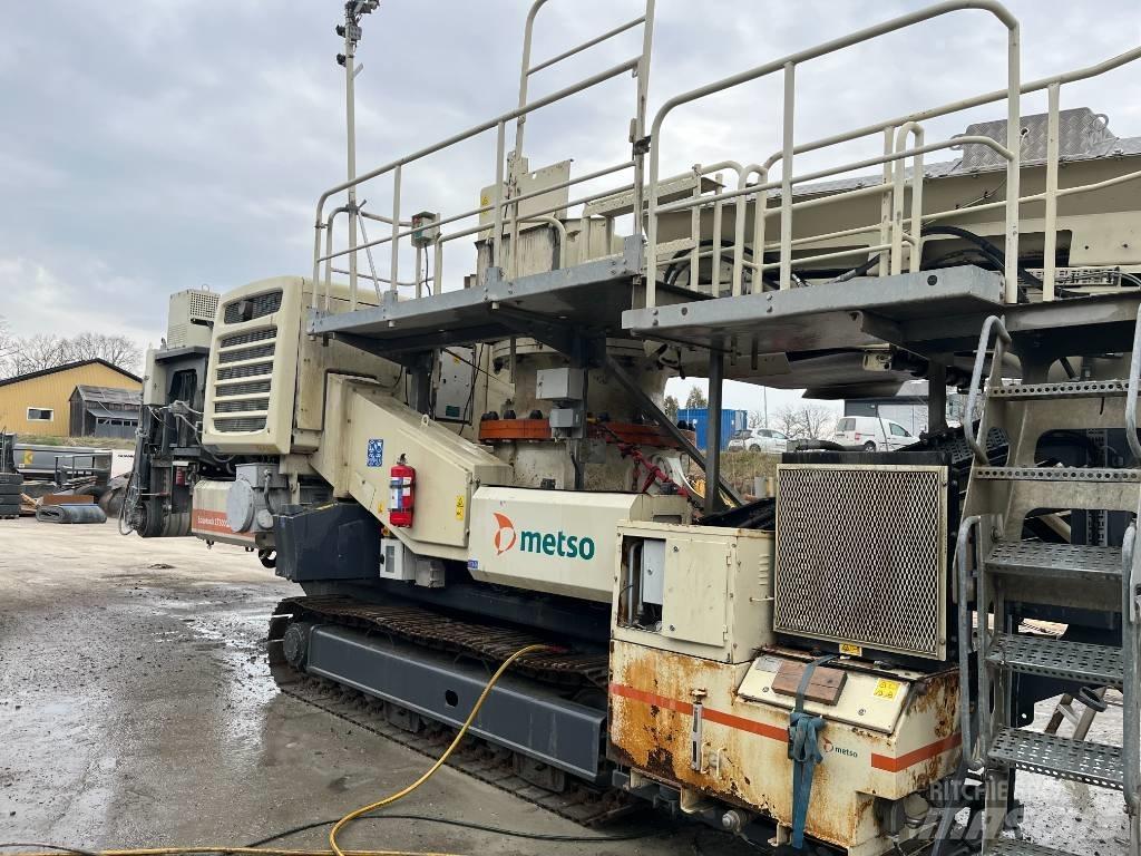Metso LT300GP Kruszarki mobilne