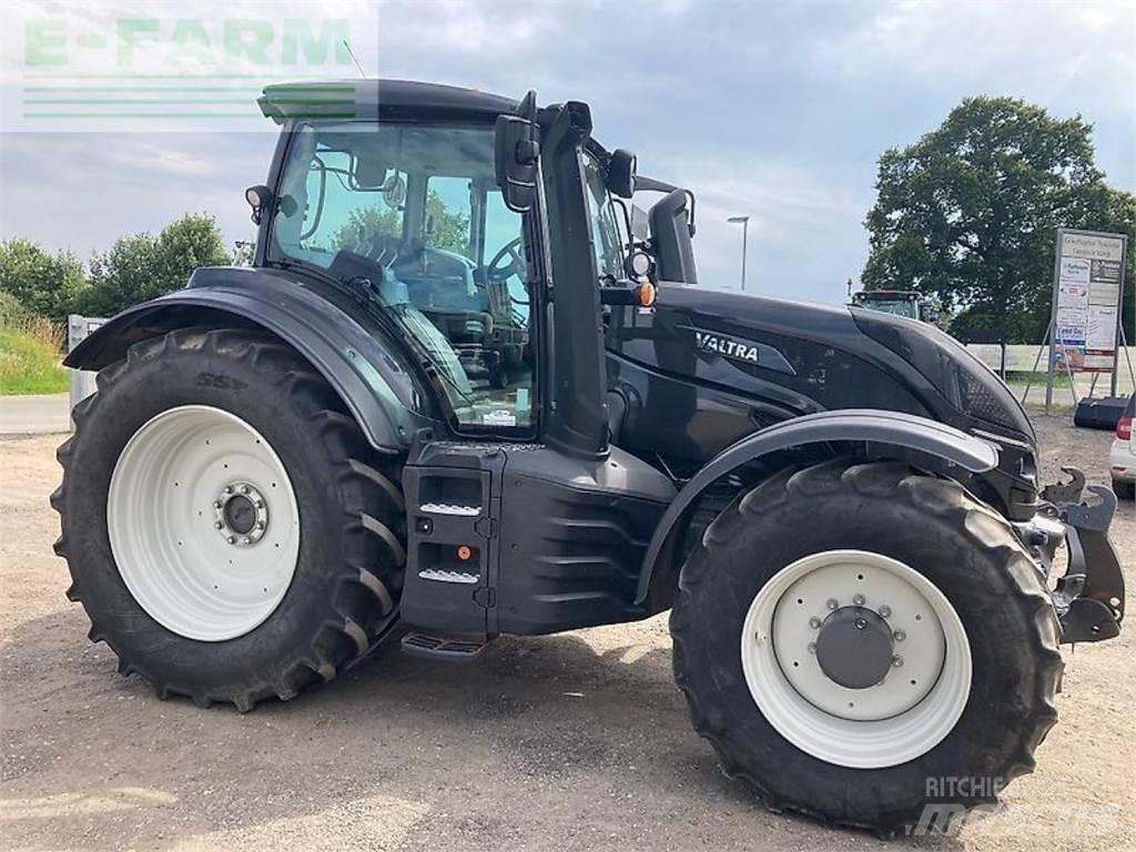 Valtra t254a mr19 Ciągniki rolnicze