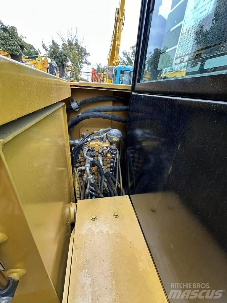 CAT 305.5E2 Koparki gąsienicowe