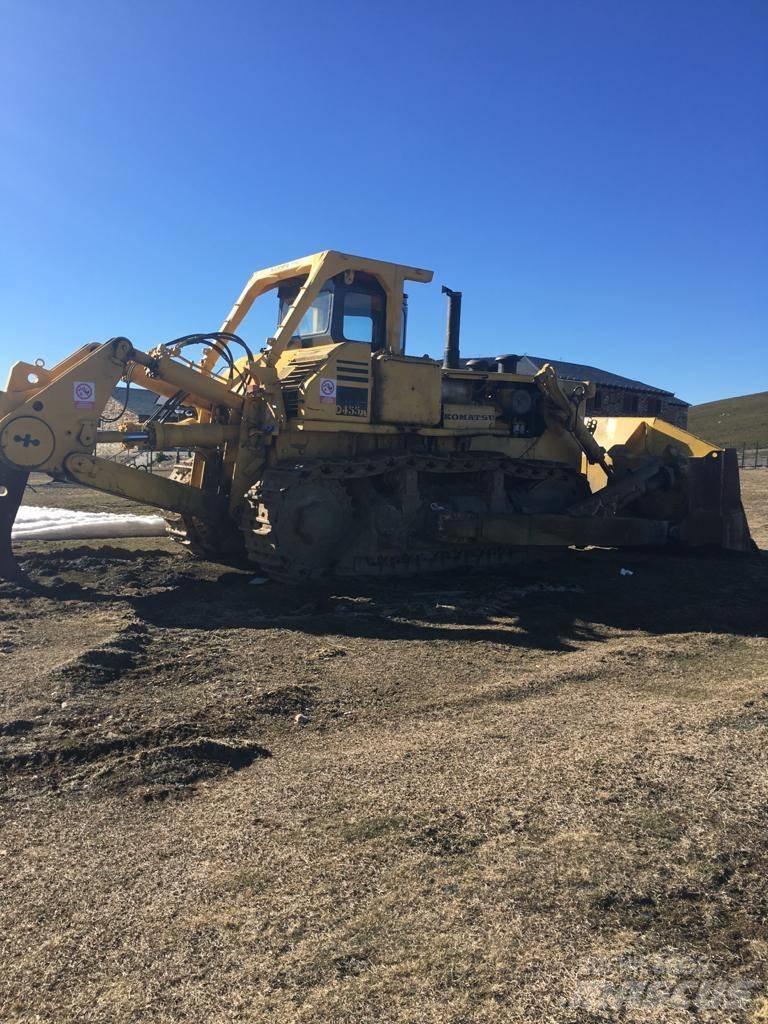 Komatsu 455 Spycharki gąsienicowe
