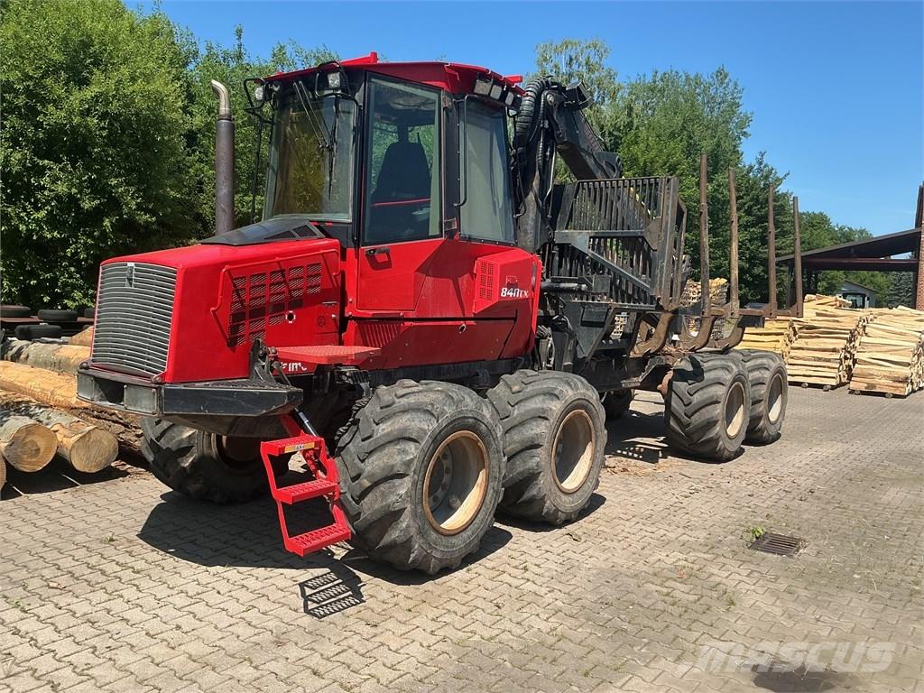 Komatsu 840 TX Forwardery