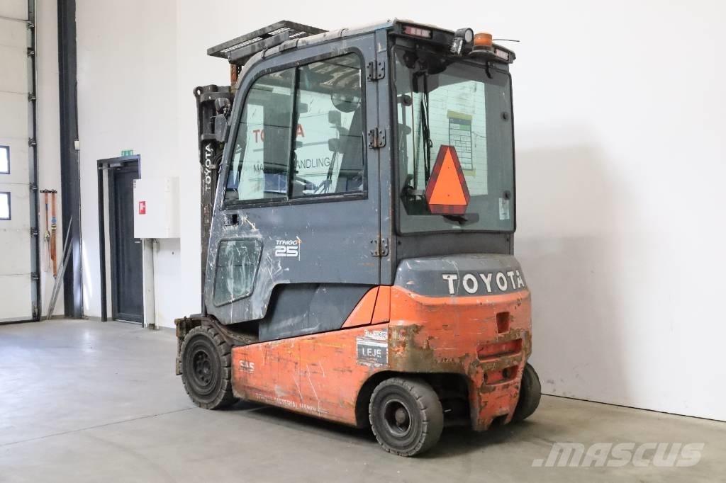 Toyota 8 FBMT 25 Wózki elektryczne