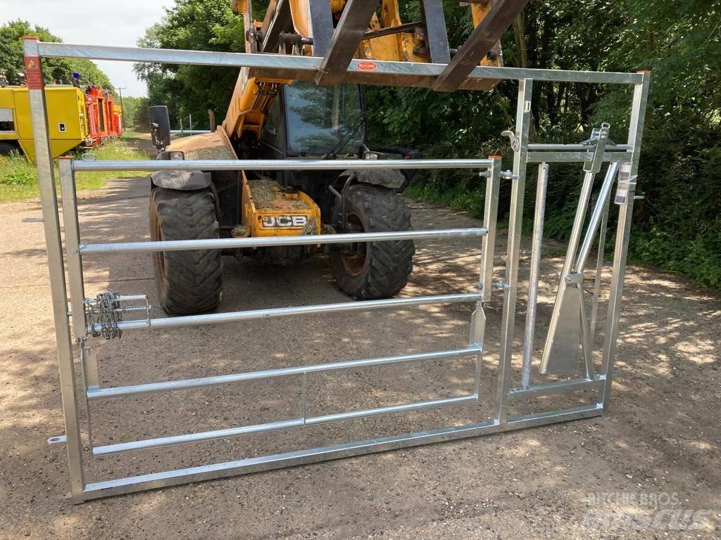  Ritchie Calving Gate Maszyny rolnicze - Inne