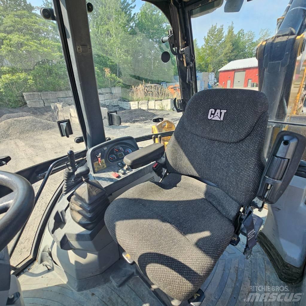 CAT 420 F Koparko-ładowarki