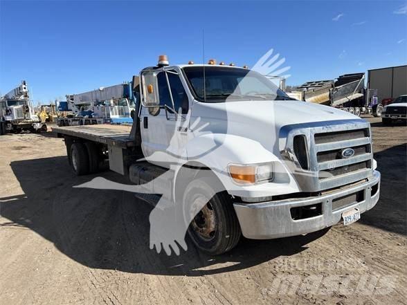 Ford F650 Ciężarówki typu Platforma / Skrzynia
