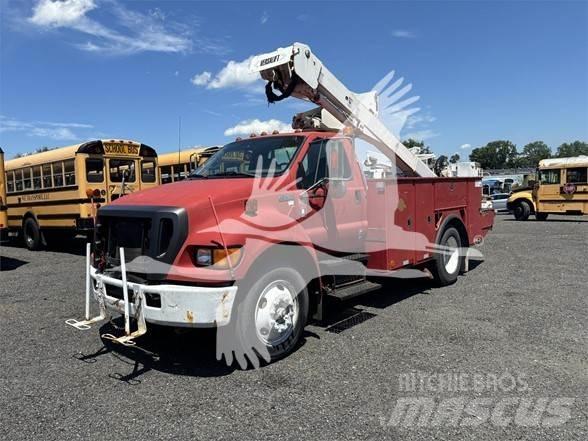 Ford F750 Podnośniki koszowe