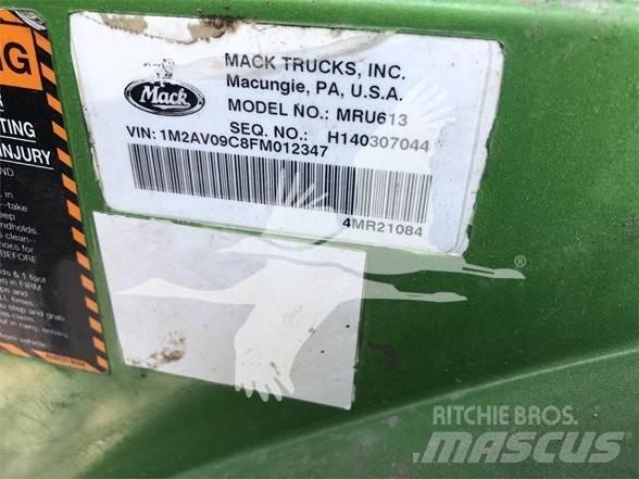 Mack MRU613 Maszyny budowlane - Inne