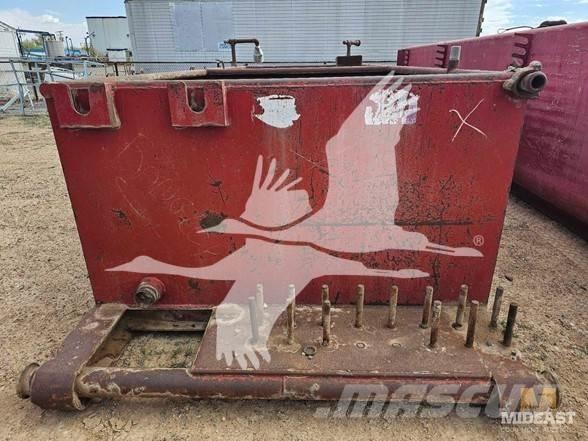  MUD TANK Maszyny budowlane - Inne