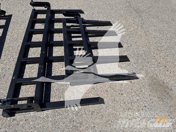  PALLET FORKS Maszyny budowlane - Inne