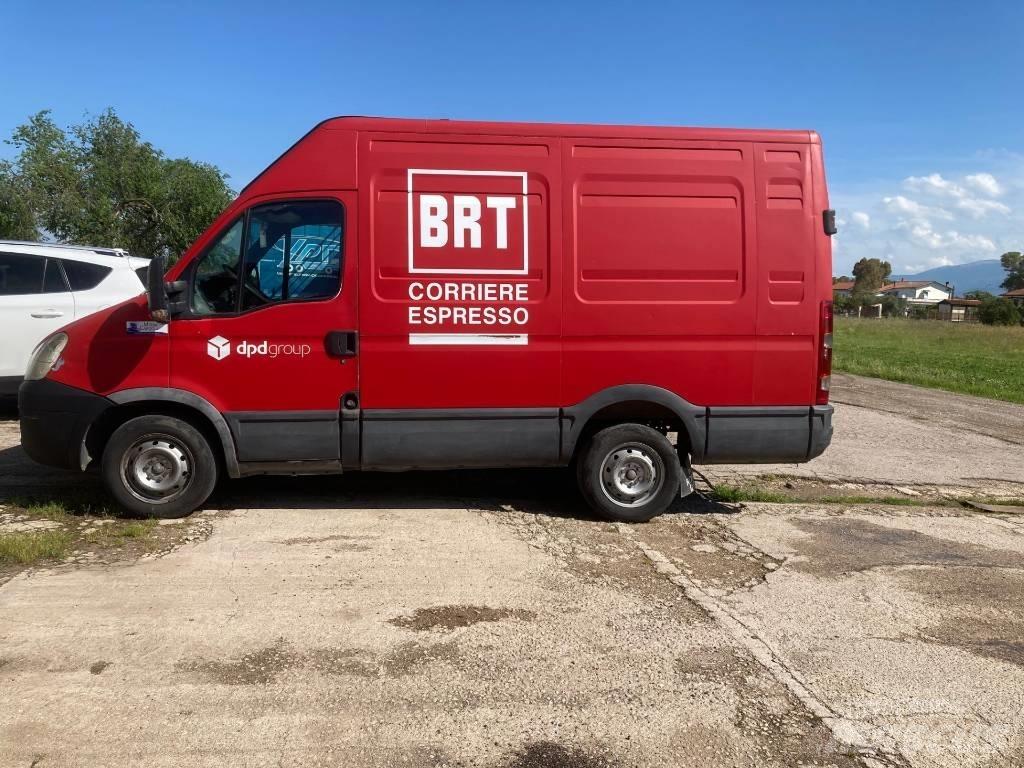 Iveco 35S Busy / Vany