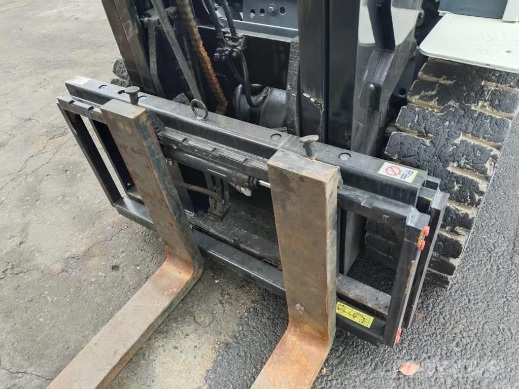 TCM 3t Wózki Diesla