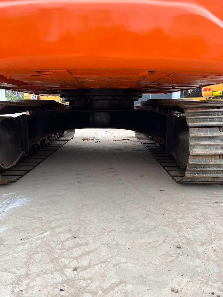 Doosan DX 140 LC Koparki gąsienicowe