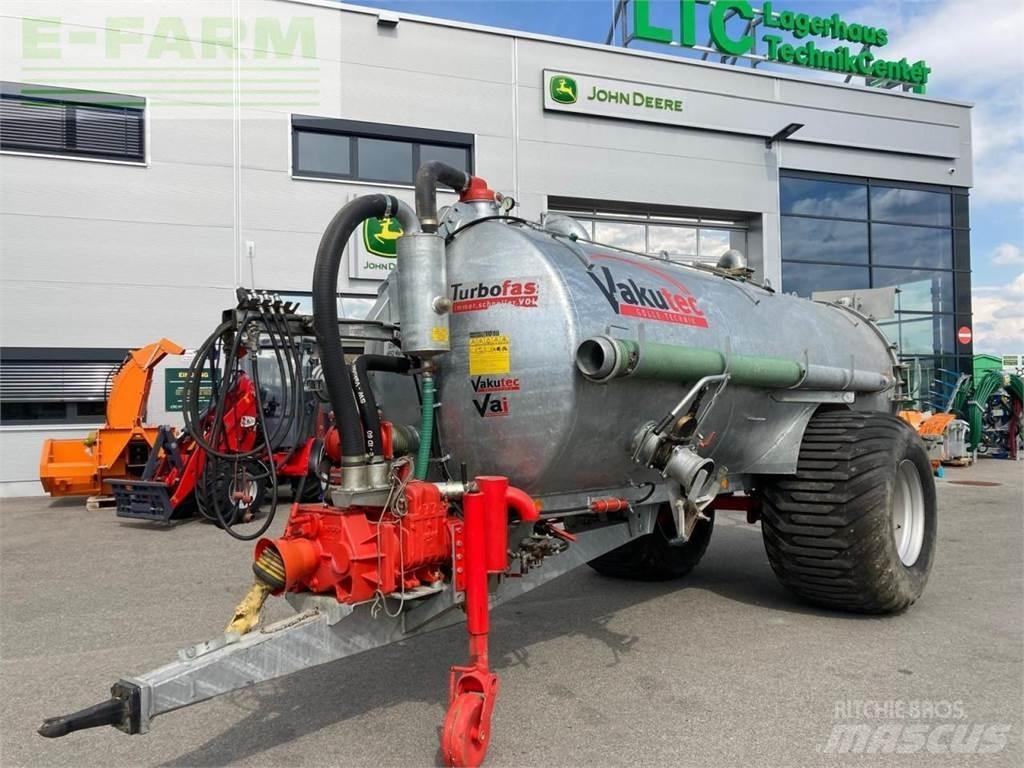 VA-T 8300 Rozrzutnik obornika