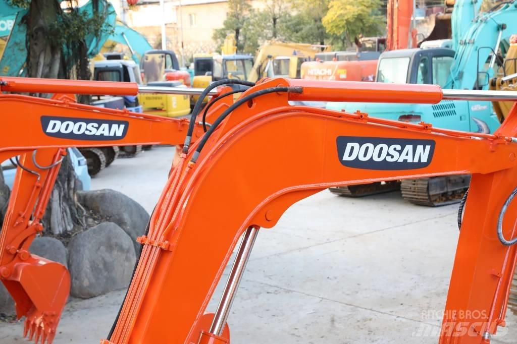 Doosan DH 60-7 Minikoparki