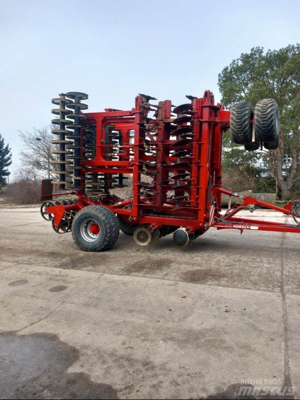 Horsch Joker 12 RT Brony talerzowe