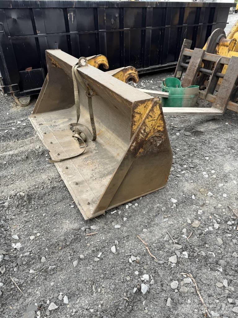 CAT 450 F Koparko-ładowarki