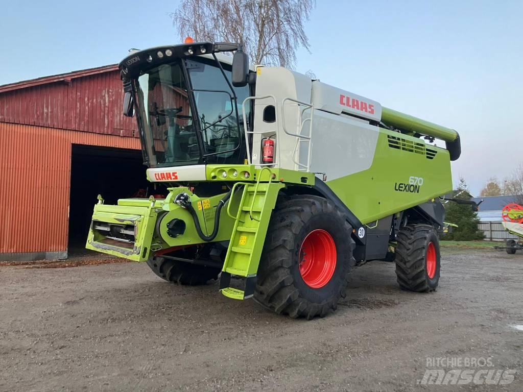 CLAAS Lexion 670 Kombajny zbożowe