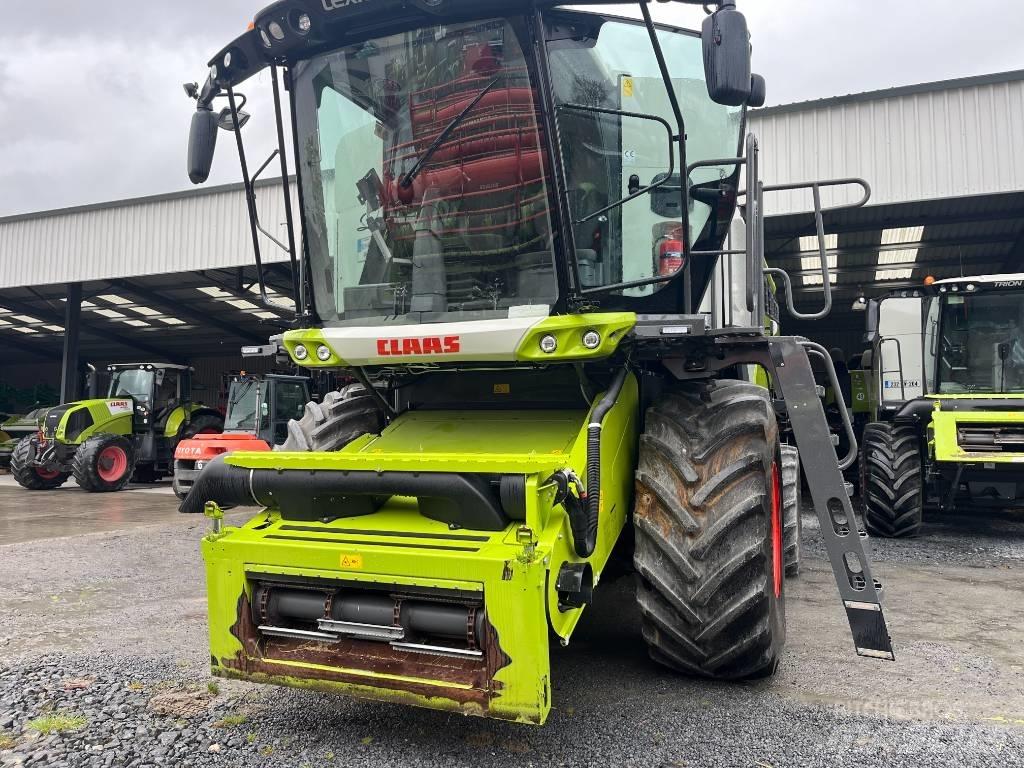 CLAAS Lexion 5400 Kombajny zbożowe
