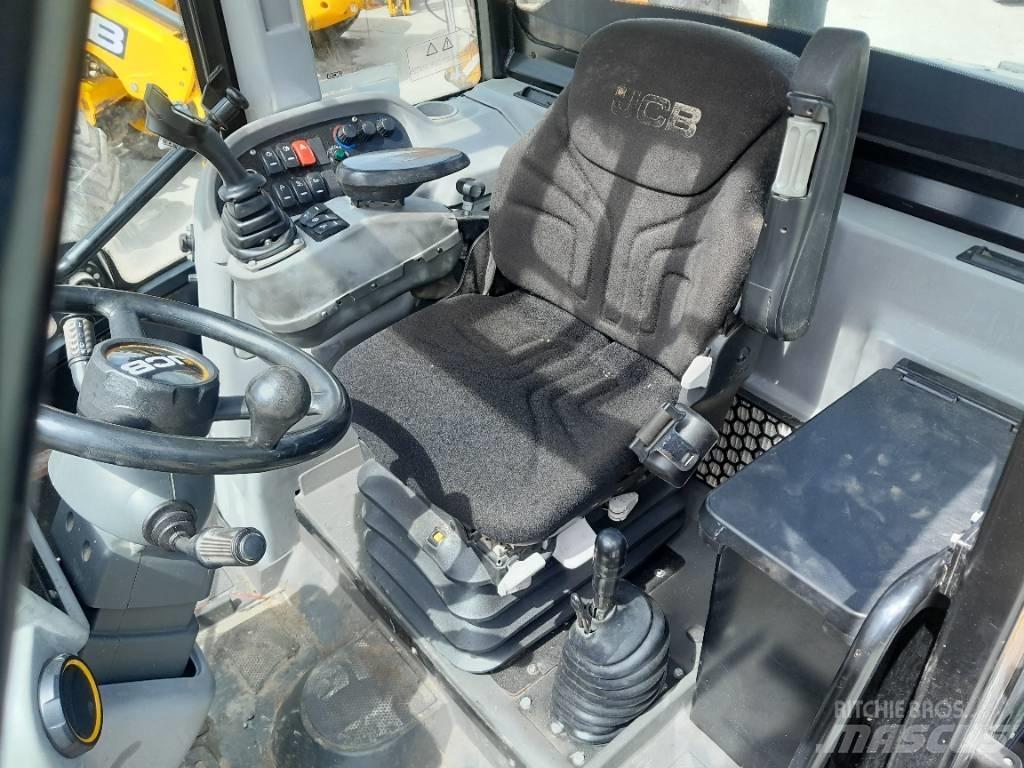 JCB TM 320 Ładowarki rolnicze