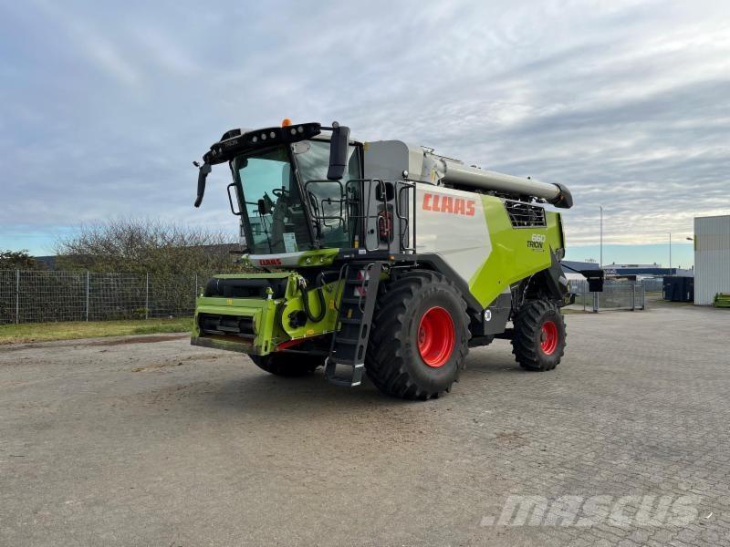 CLAAS TRION 660 Kombajny zbożowe