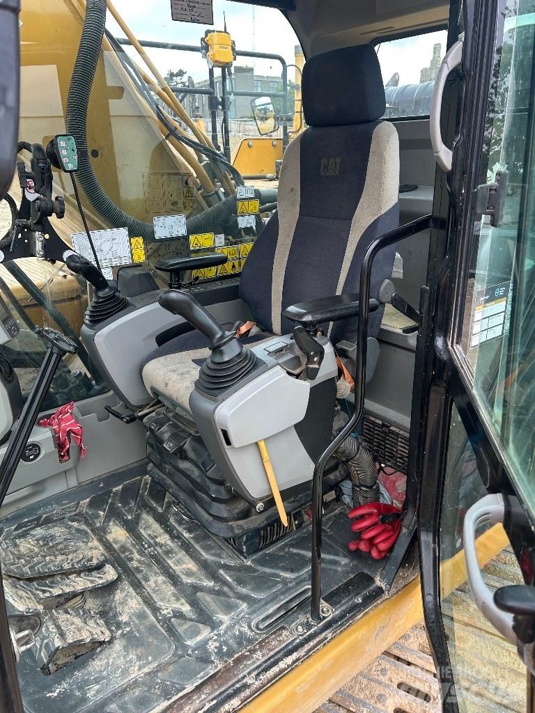 CAT 336F Koparki gąsienicowe