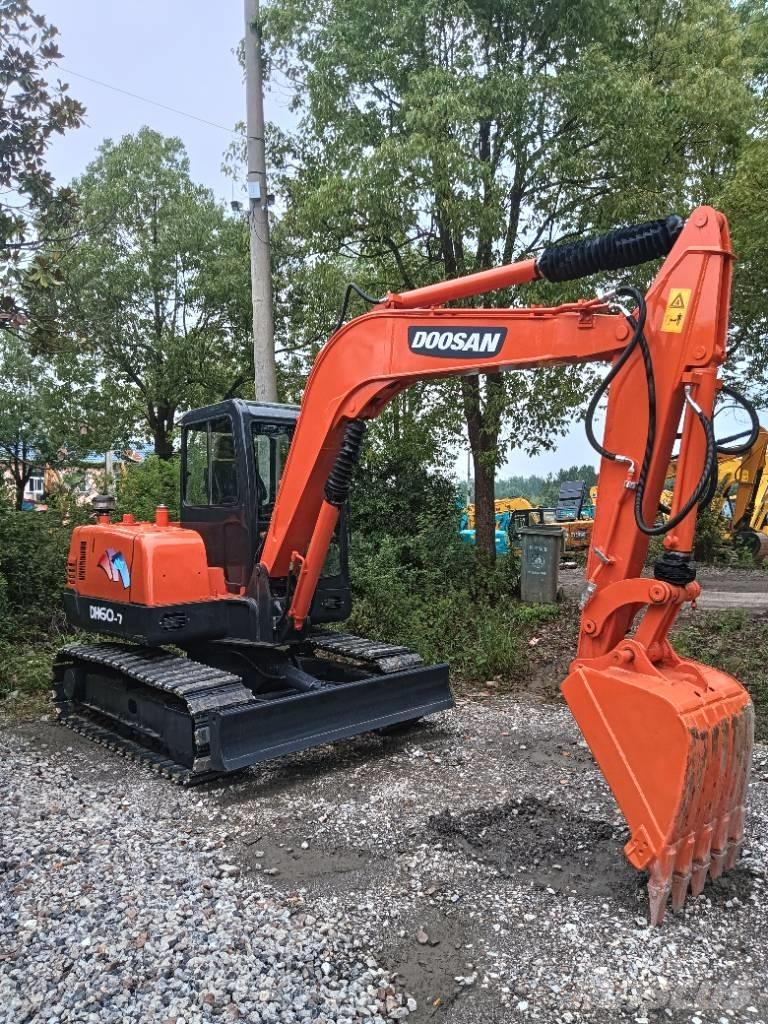 Doosan DH 55 Minikoparki