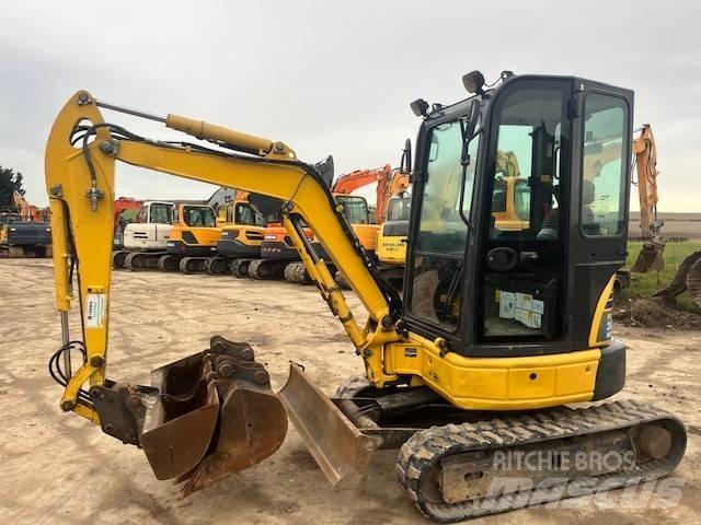 Komatsu PC 26 MR-3 Minikoparki
