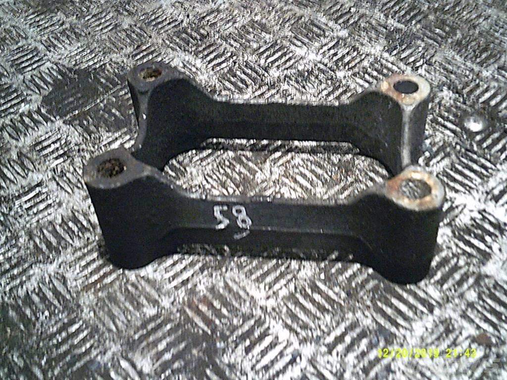 MAN TGS  81418200218 Ramy i zawieszenie