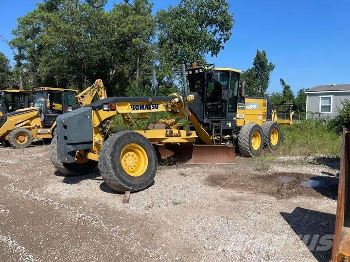 Komatsu GD 655-6 Równiarki