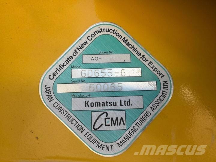 Komatsu GD 655-6 Równiarki